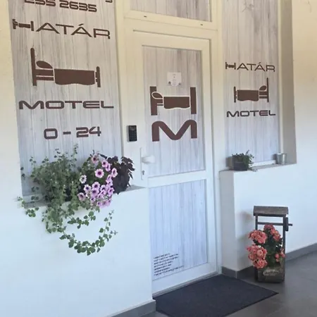 Hatar *